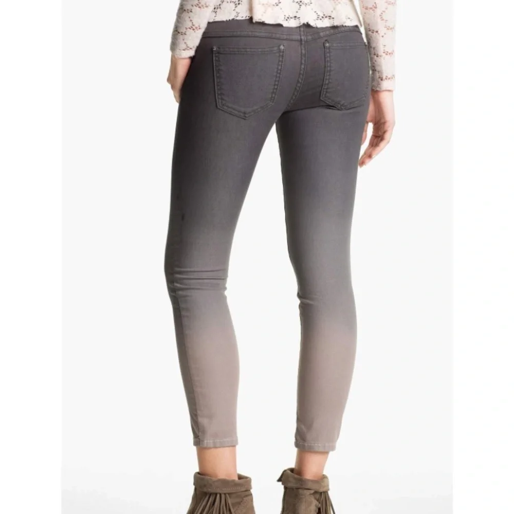 Free People cropped ombré jean